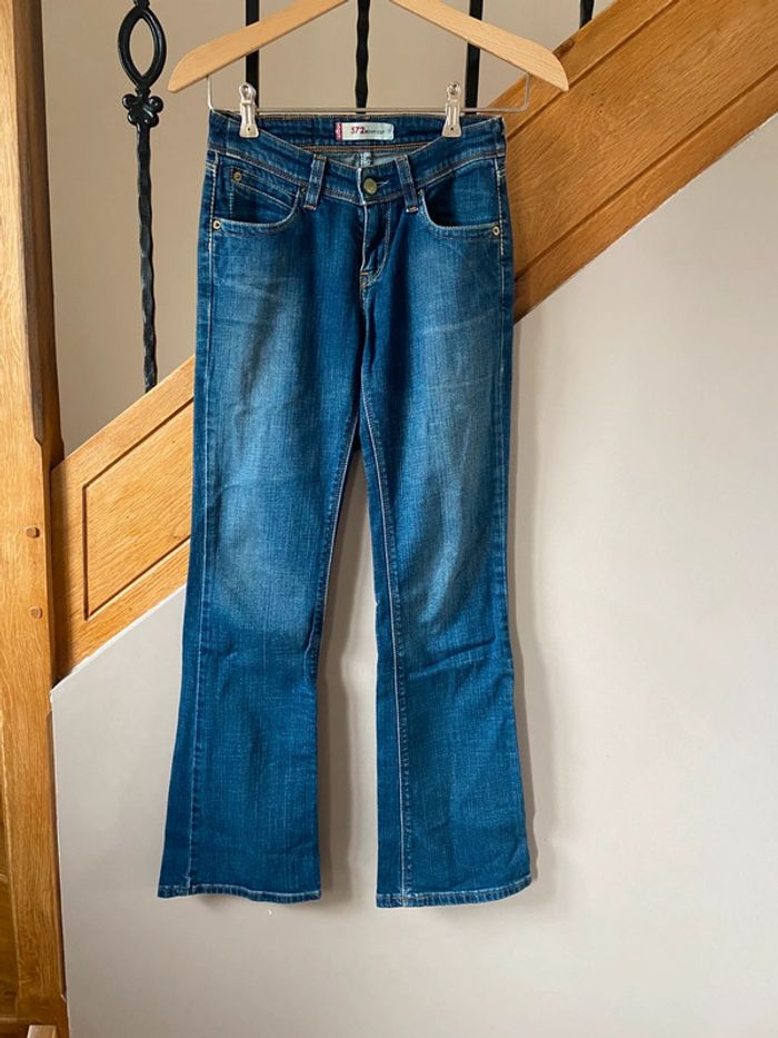 Jean Levi’s 572 Bootcut W37 L32