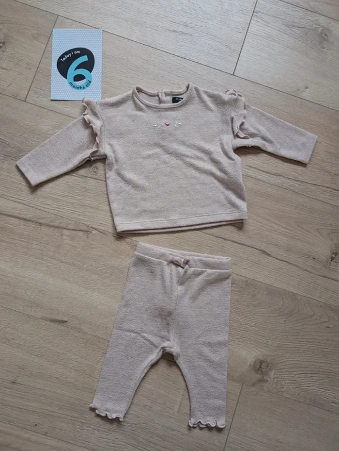 Ensemble doux 6 mois Kiabi beige