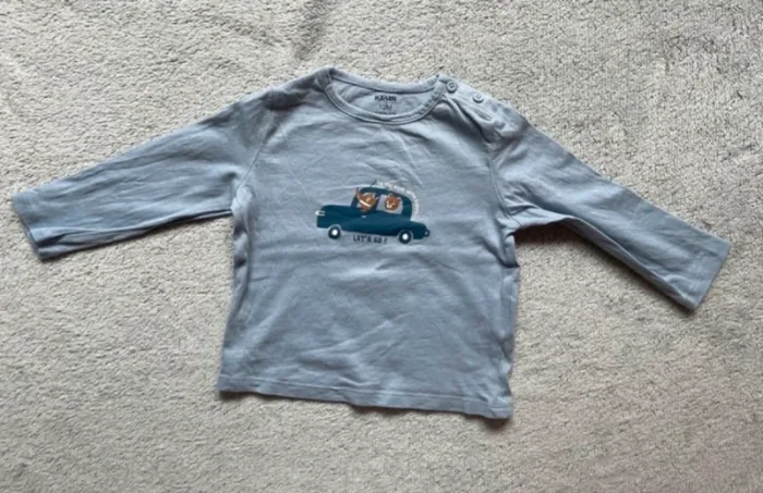 Lot tee shirts manches longues, 12 mois - photo numéro 2