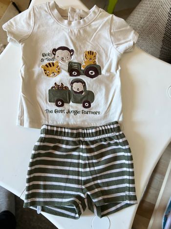 Short et tee shirt 6mois