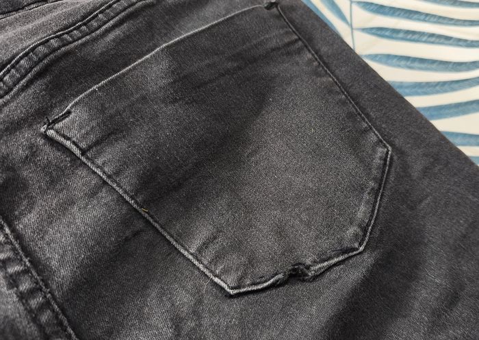 🌺 Jean skinny - noir - Kiabi - T38 🌺 - photo numéro 4