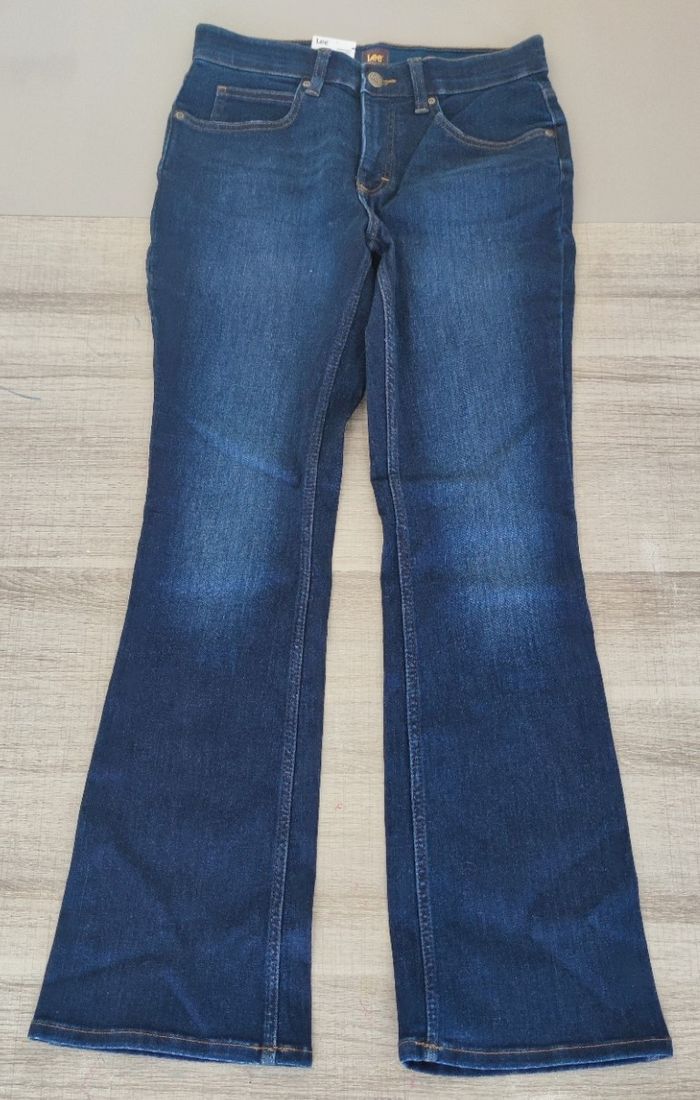 Jean pour femme marque LEE taille 42 couleur bleu marine
