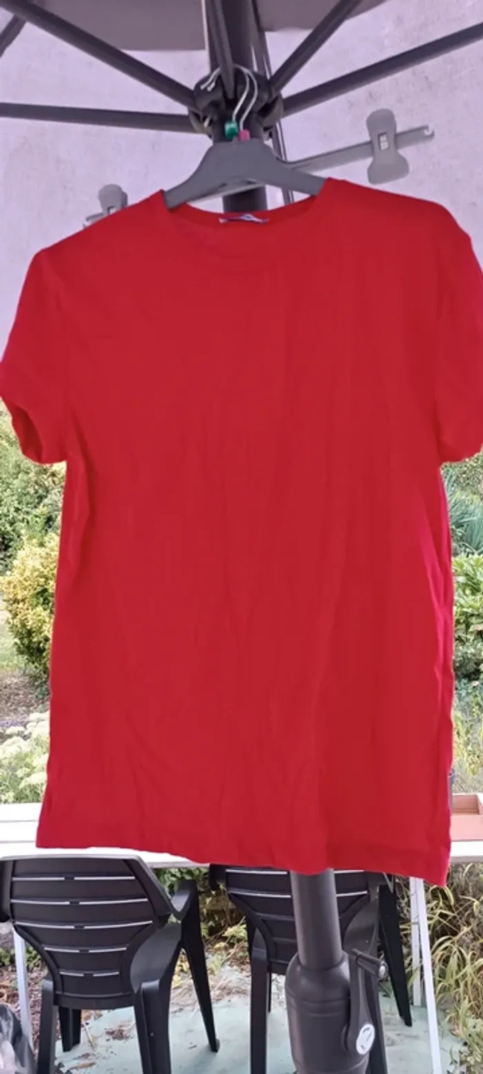 T-shirt femme rouge - photo numéro 2