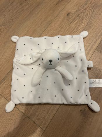 Doudou lapin étoile simba toys