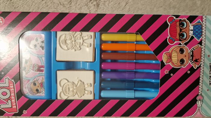 coloriage lol surprise - photo numéro 2