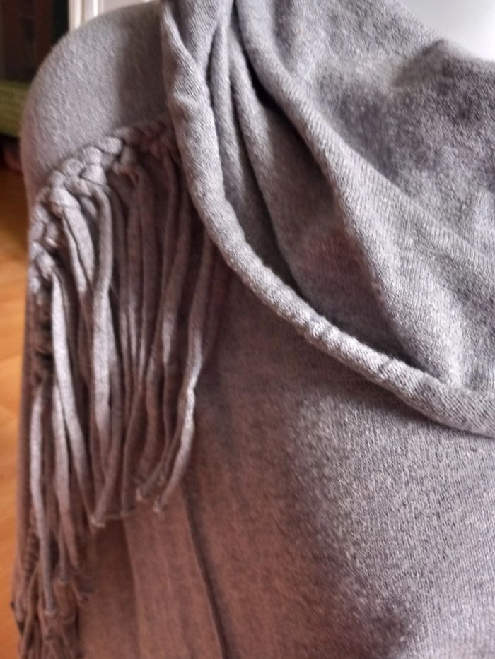 Cape poncho - photo numéro 3