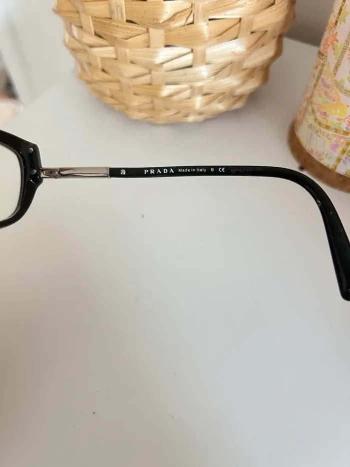 Lunettes prada vintage noire - photo numéro 3