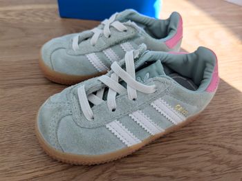 Basket Gazelle Turquoise Adidas - pointure 21