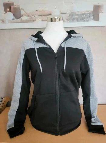 Hoodie sweat chaud Valeur 99,90 euros