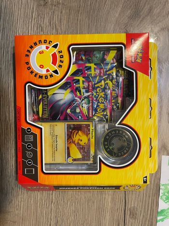 Coffret collection journée Pokémon 2026