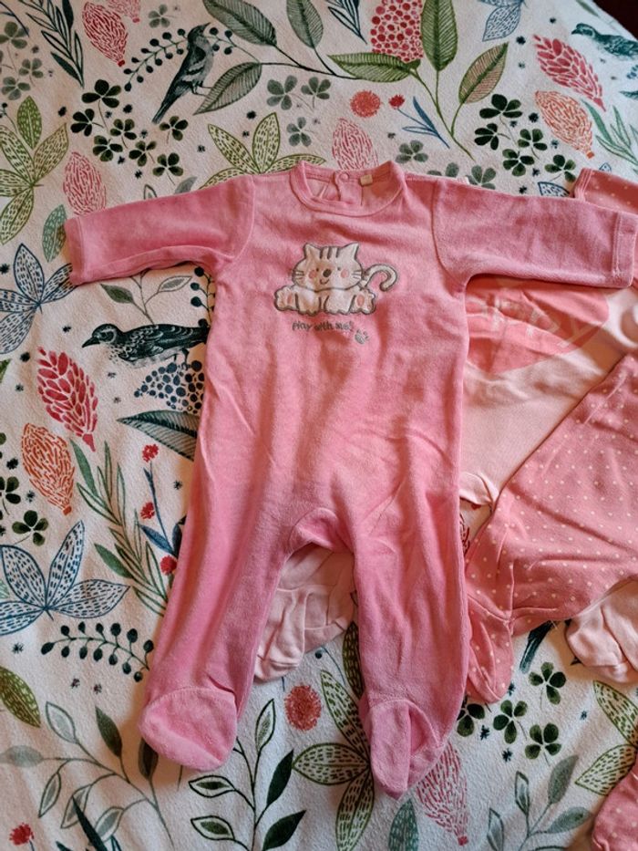 Lot de 5 pyjamas fille 3 mois - photo numéro 6