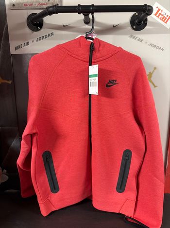 Veste Nike tech rouge 