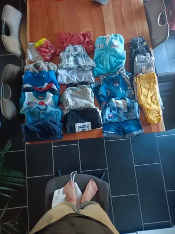Lot vêtement garçon 12 mois