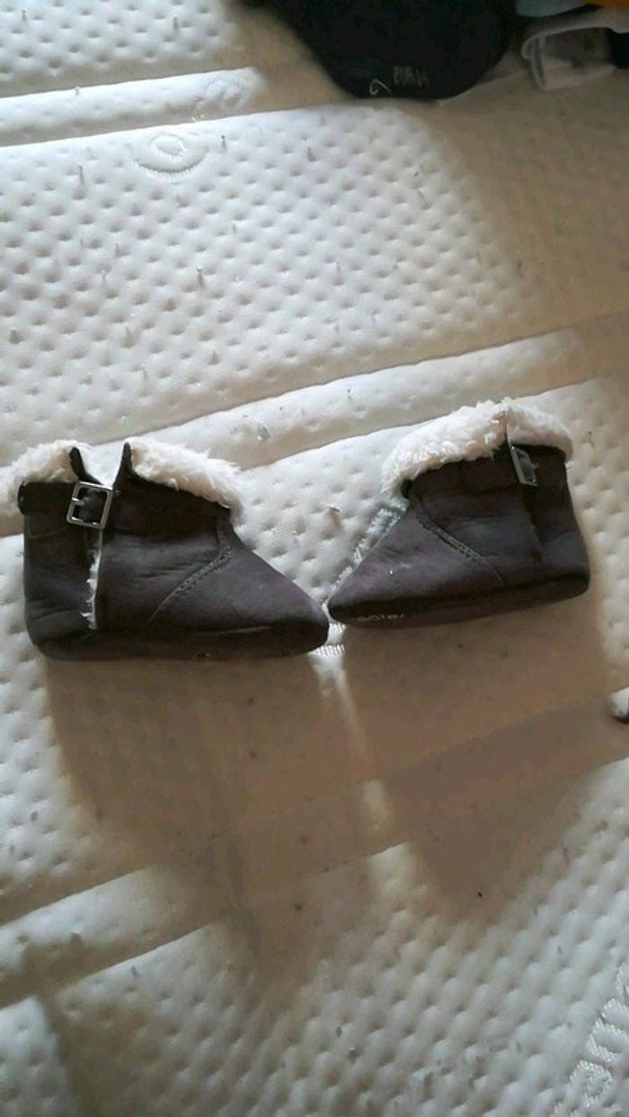 Chaussures bébé - photo numéro 3