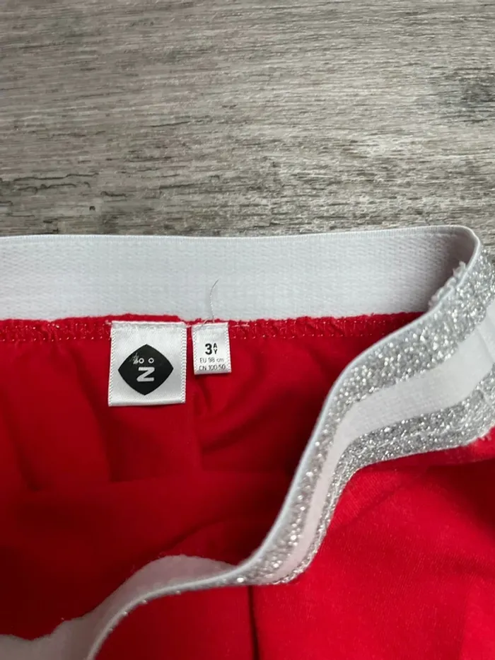 Jupe rouge  Taille élastique blanc et argent Z 3 ans - photo numéro 3