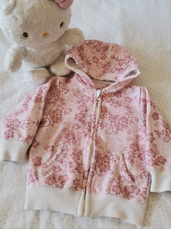 Gilet à capuche 9_12 mois de primark