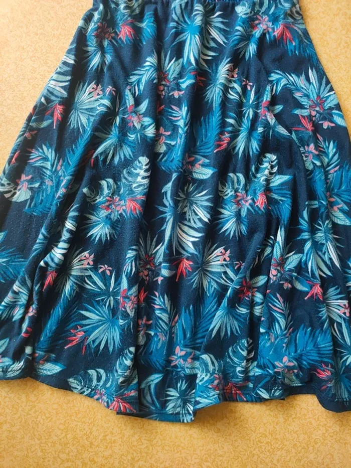 Très joli robe estivale XS Creeks - photo numéro 2