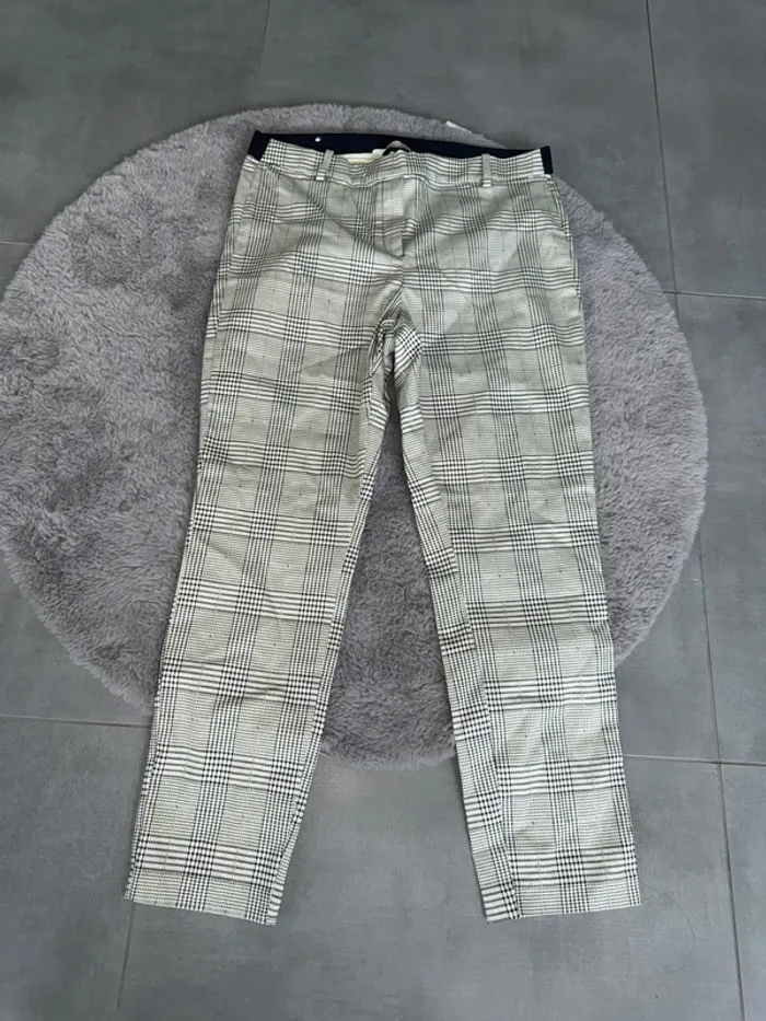 Pantalon femme h&m neuf taille 46 longueur 96cm