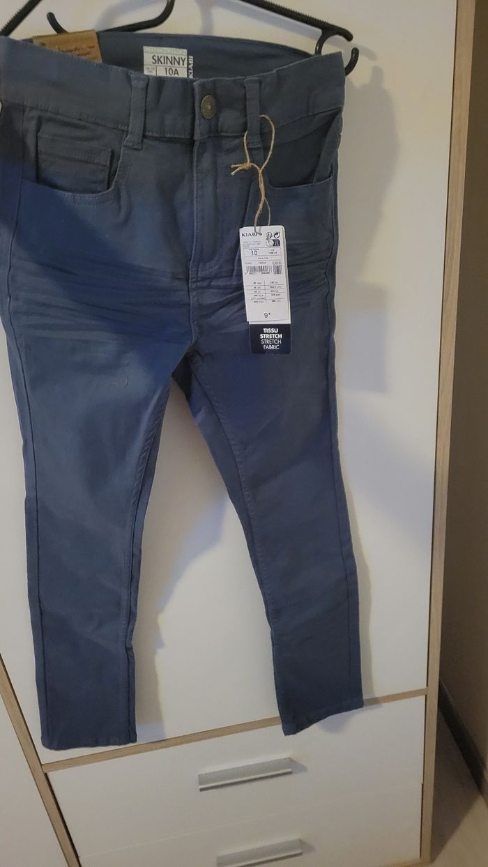 NEUF jean skinny Kiabi 10 ans