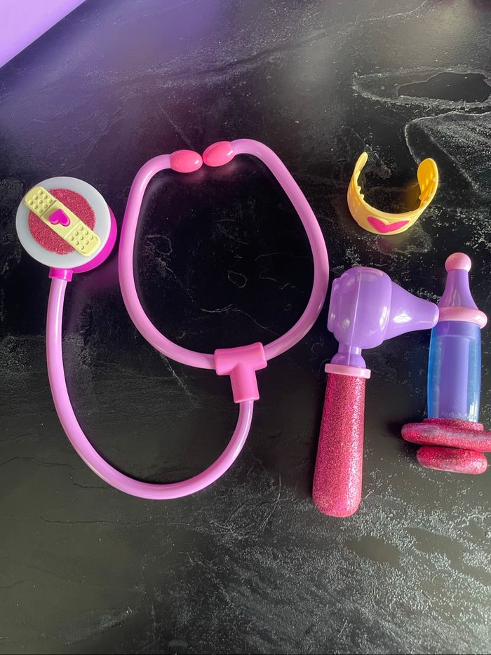 Docteur la peluche poupée et accessoires - photo numéro 6