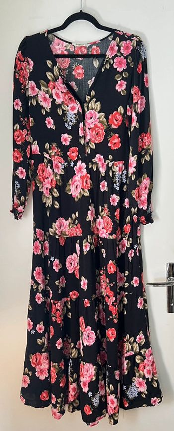 Robe longue fluide  imprimée fleurs taille 36