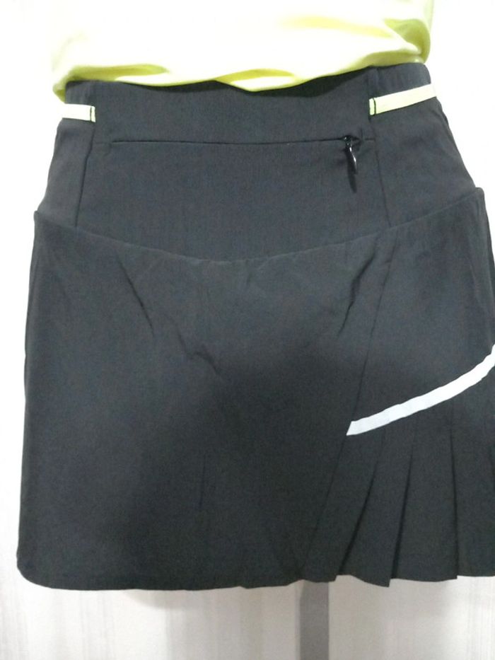 Jupe short - photo numéro 4