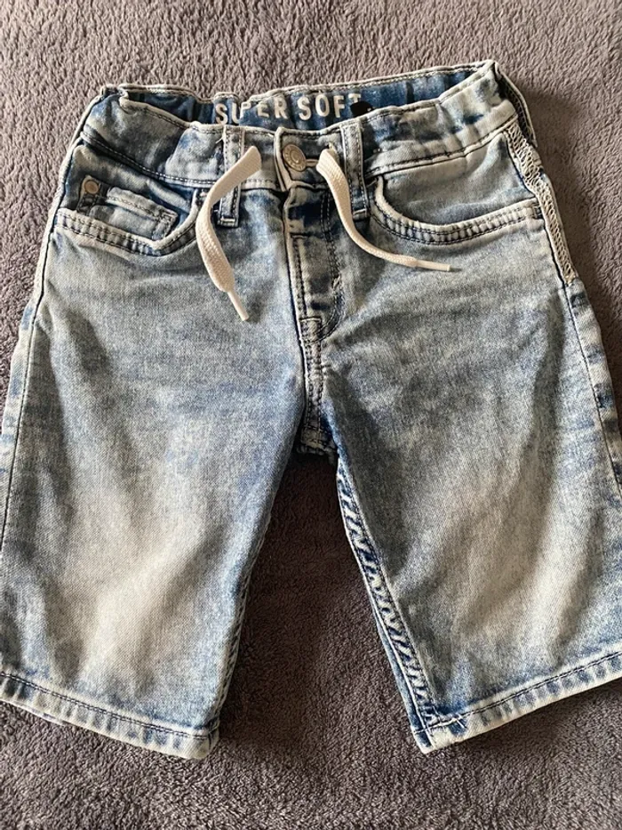 Short en jeans H&m 3-4 ans - photo numéro 4