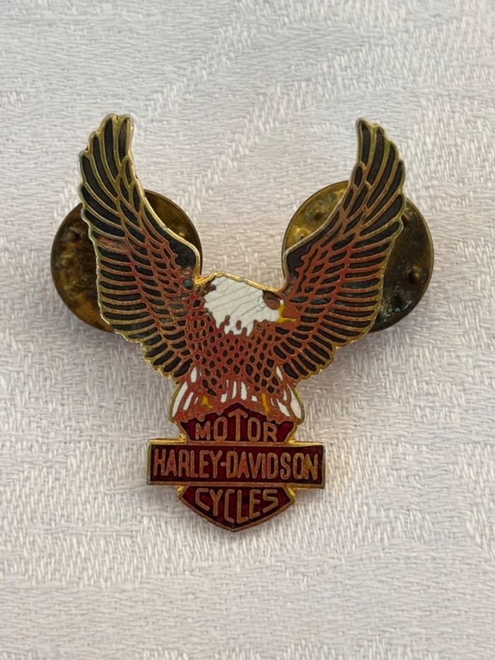 Pin’s Harley-Davidson – Collector Biker Vintage