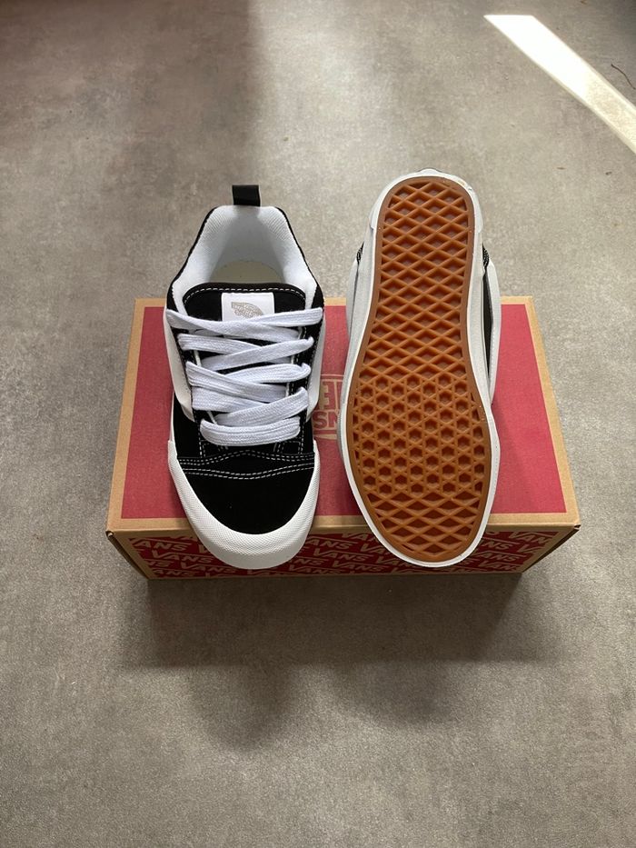 Vans knu skool hylane noir blanc - photo numéro 4