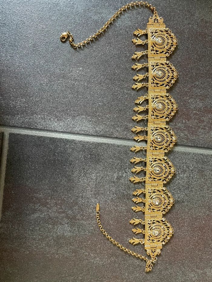 Bijou de tête