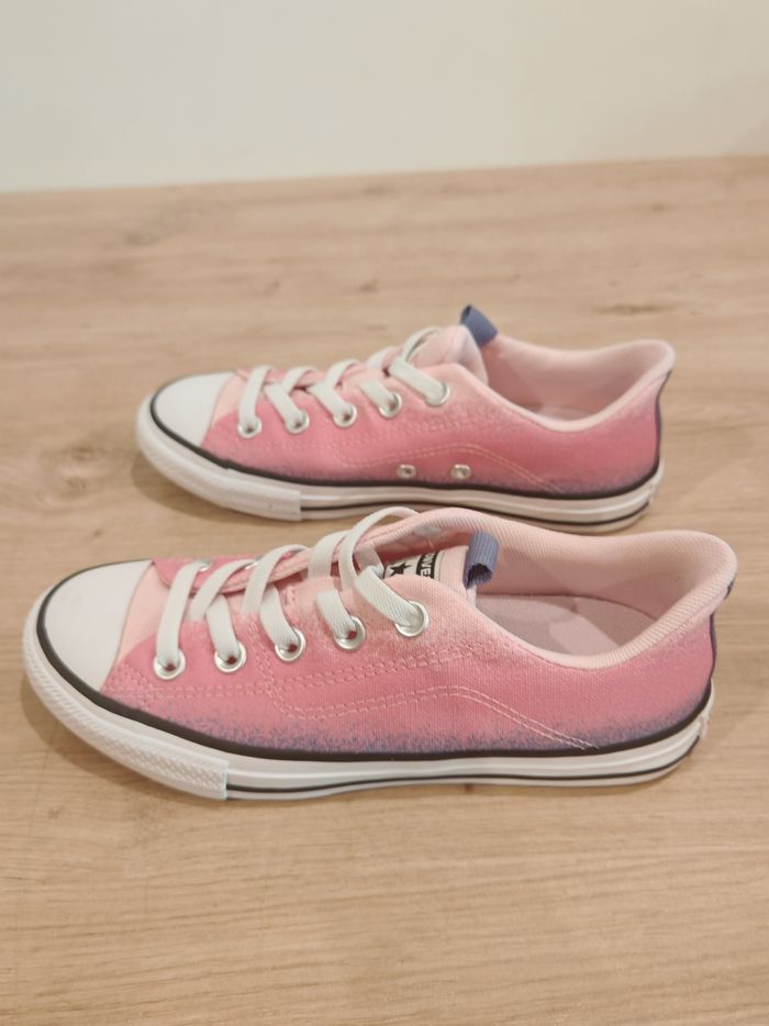 Converse fille, taille 34 - photo numéro 5