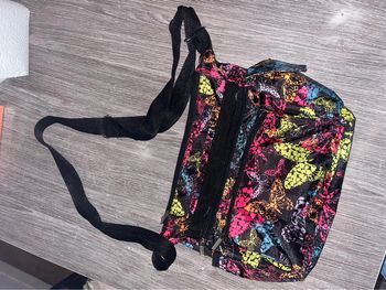 Sac coloré à bandoulière