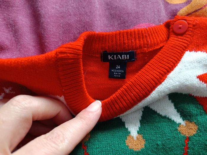 Pull noël Kiabi 24m tbe - photo numéro 2