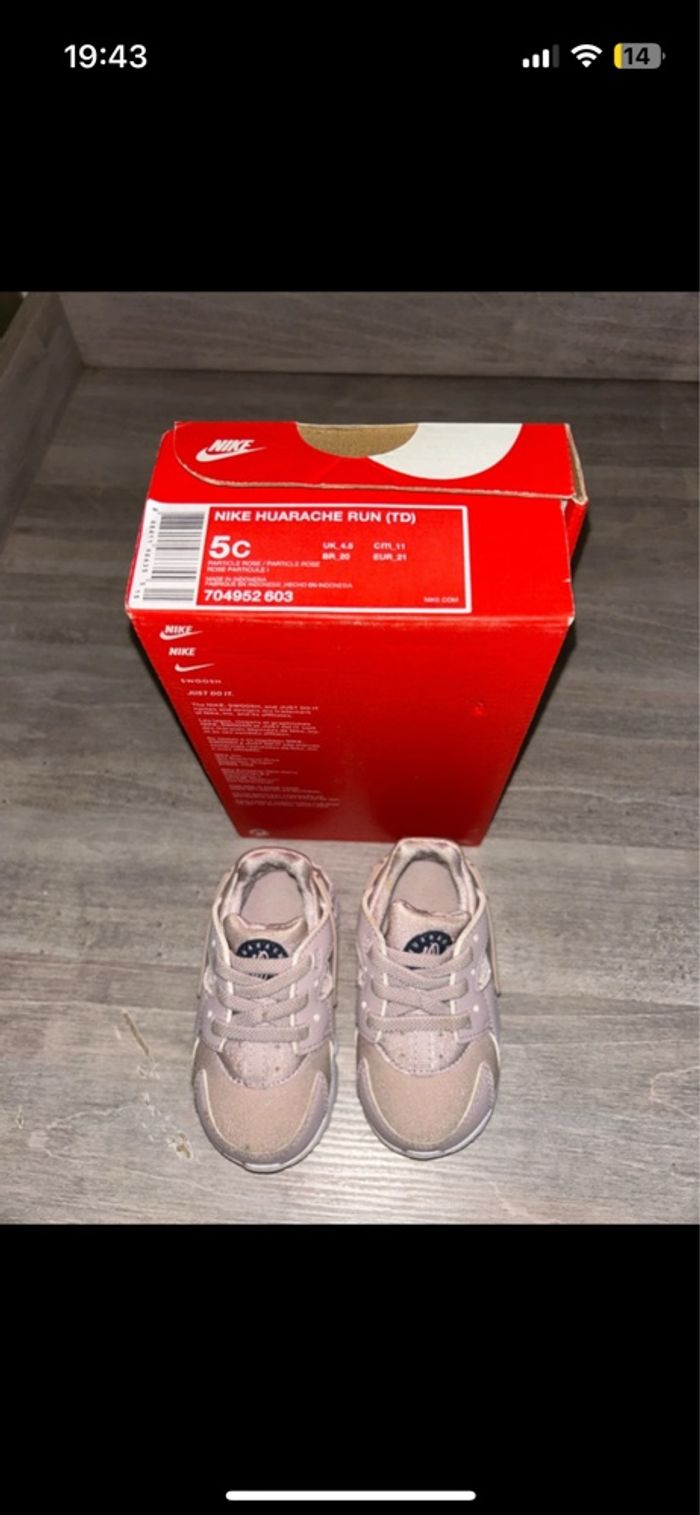 URH Nike rose Pale - photo numéro 2