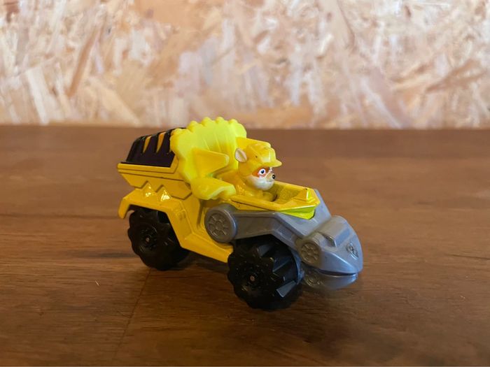 Idée Cadeau 🎁 Véhicule True Métal Dino rescue Ruben de la Pat Patrouille Paw Patrol - photo numéro 2