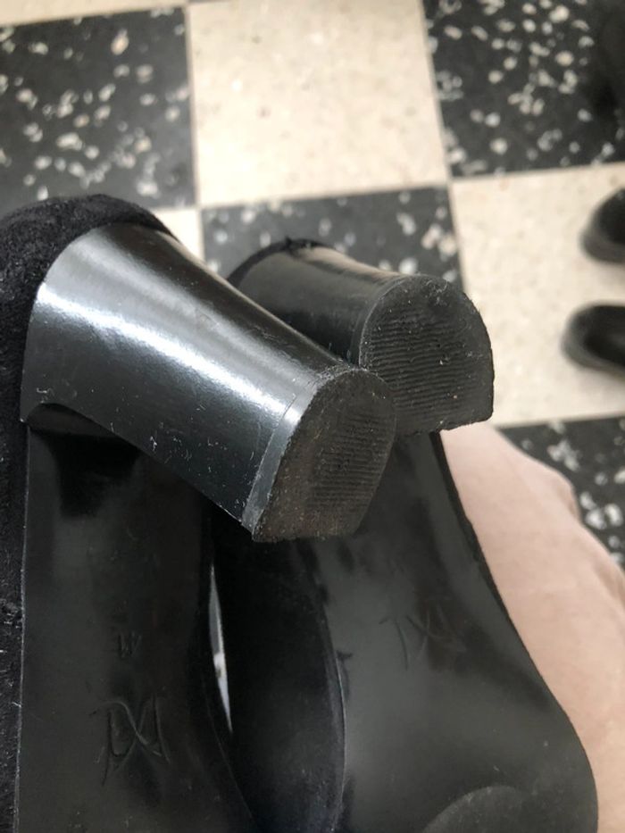 Bottes André en daim noir taille 41 - photo numéro 9