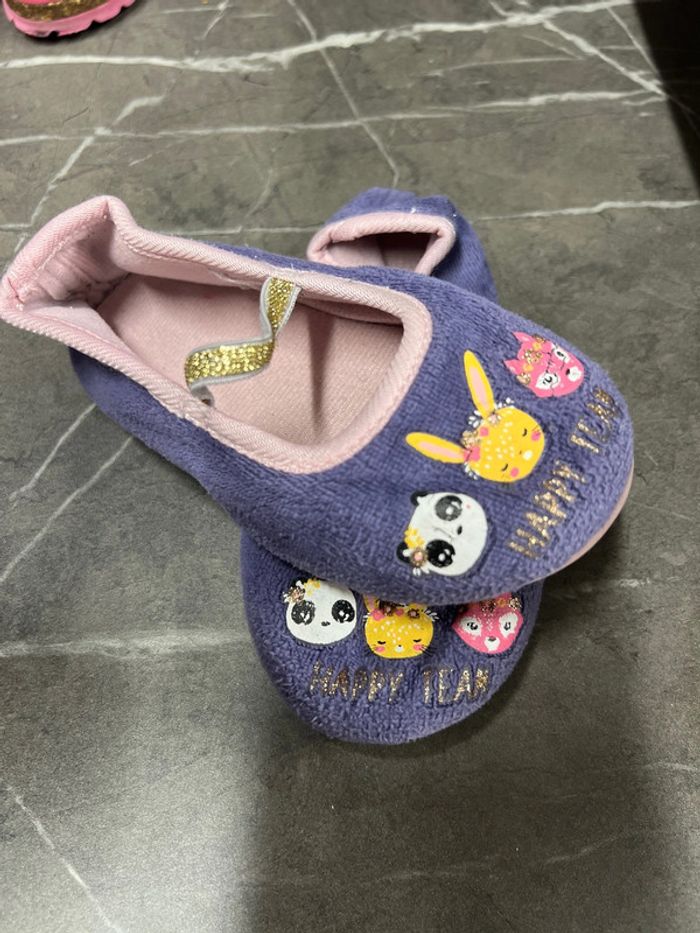 Pantoufles taille 25 - photo numéro 2