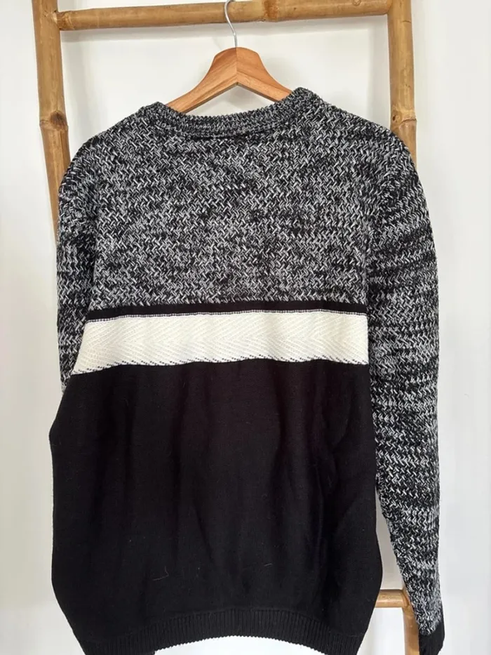 Pull maille noir et blanc C&A taille XL - photo numéro 6