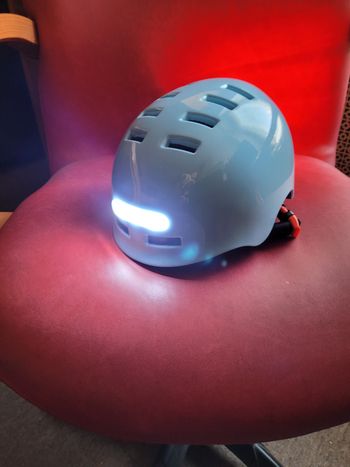 Casque vélo/trottinette  enfant (taille S )