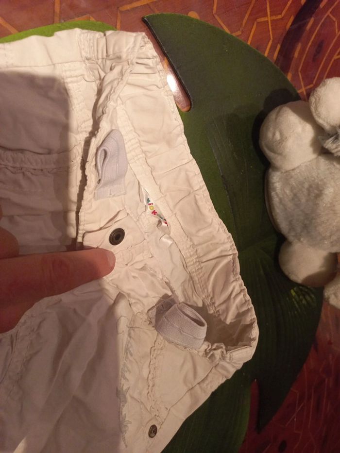 Beau pantacourt blanc classe et pratique 18-24 mois - photo numéro 3