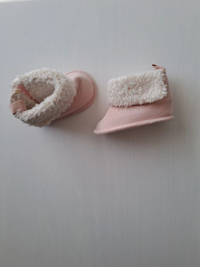 Bottes bébé fille pointure 16 - photo numéro 2