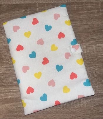 Protège carnet de santé cœur