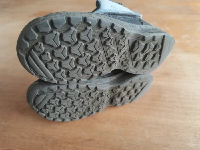 🌼 Chaussures Quechua T26 – waterproof & chaudes pour neige, ski & sorties nature 🌲 - photo numéro 3