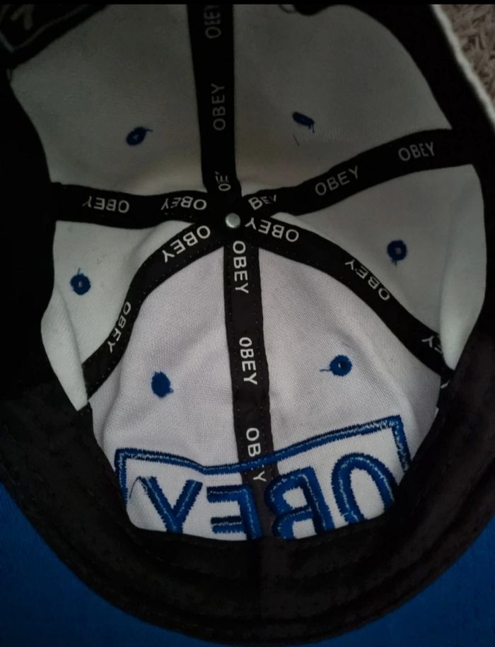 Casquette Obey taille 56 - photo numéro 4