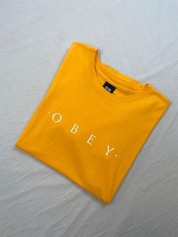 T-shirt OBEY Jaune Moutarde, Homme, S (300)
