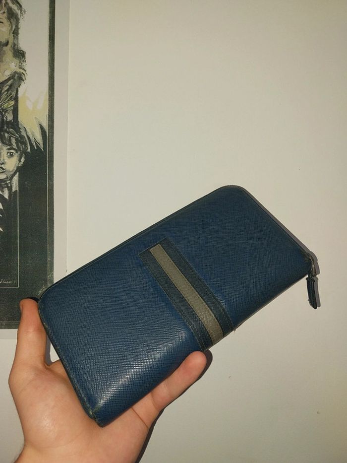 Portefeuille /porte-monnaie Prada bleu marine tâches - photo numéro 5