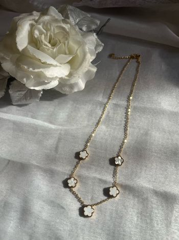Collier fleur acier inoxydable