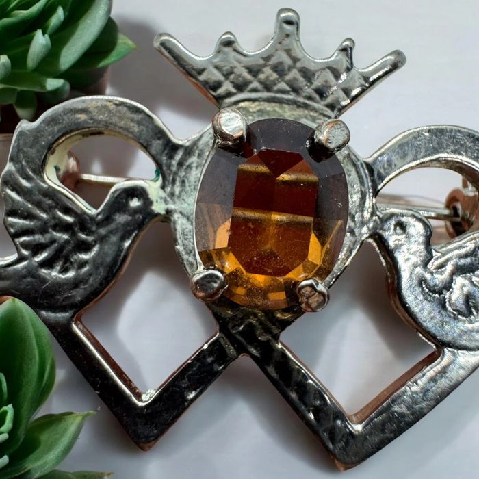Broche - photo numéro 3