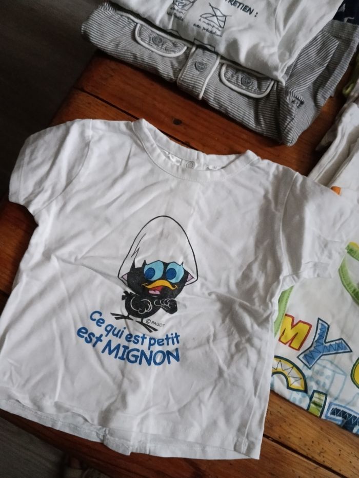 2 polos, 5 tee-shirts manches courtes,  2 tee-shirts avec pressions à l'arrière - photo numéro 6