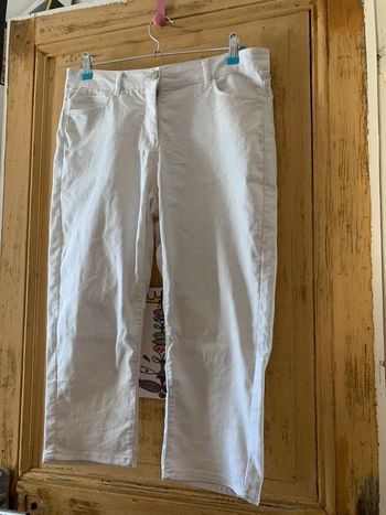 Panta-court  paillettes blanc taille 42